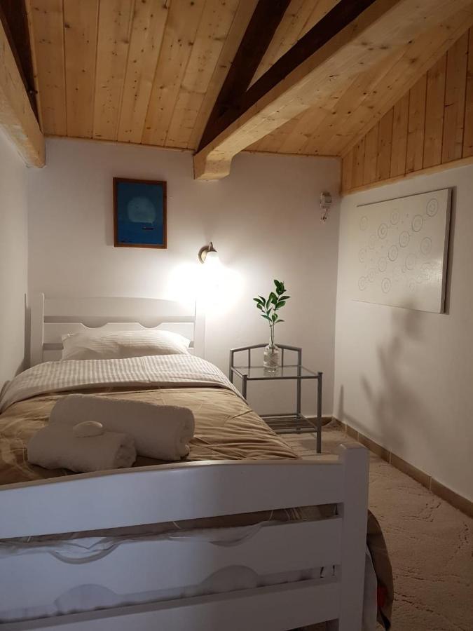 Hydra Memories House Country house *